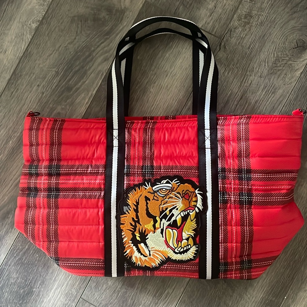 THINK ROYLN zippered Wingman Soho Red Plaid Tiger Tote EUC GUC like new